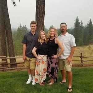 Meet your Posher, Tonya